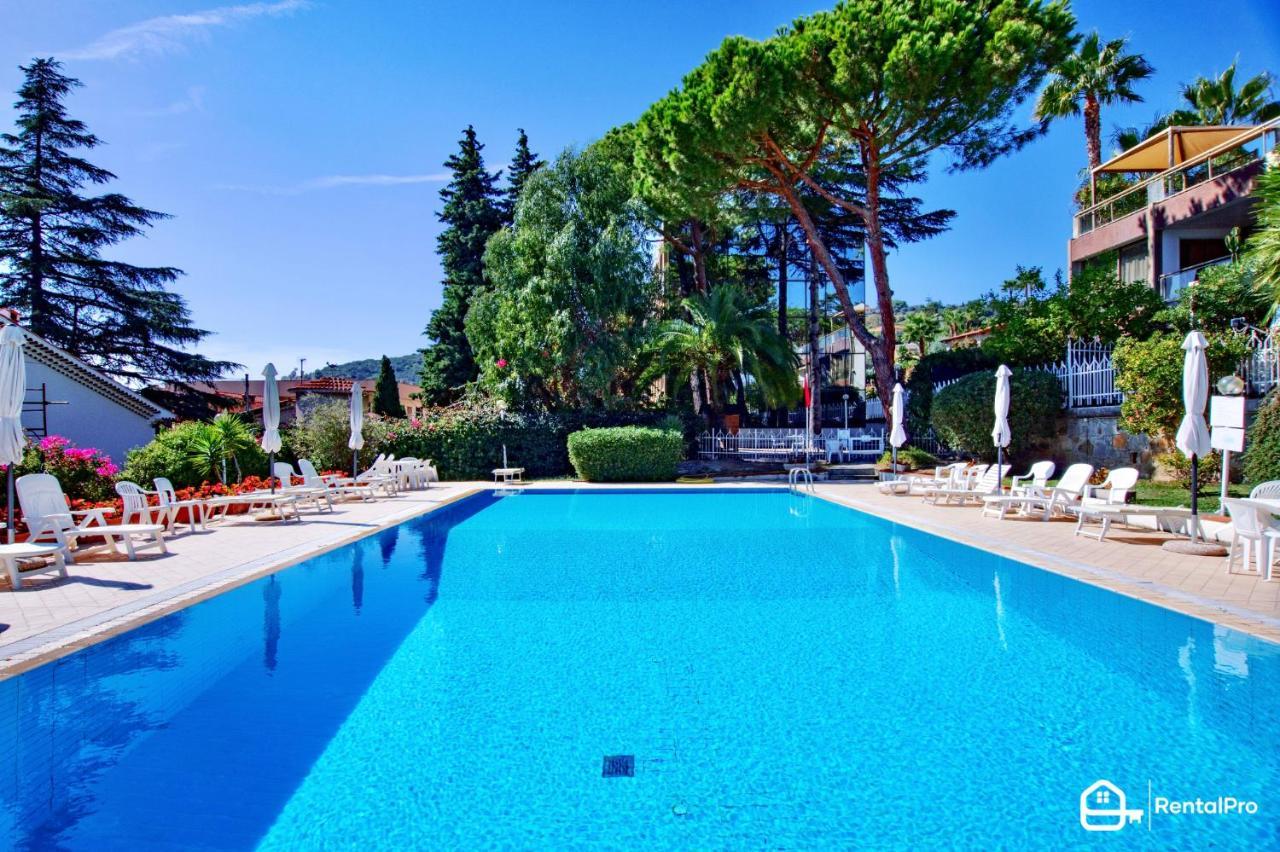 Free Parking-Sea View, With Pool & Garden Διαμέρισμα Σαν Ρέμο Εξωτερικό φωτογραφία