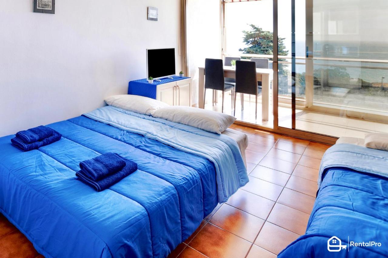 Free Parking-Sea View, With Pool & Garden Διαμέρισμα Σαν Ρέμο Εξωτερικό φωτογραφία